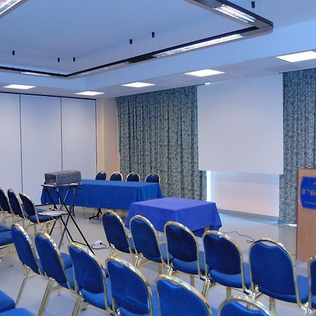 Pegasus Hotel Сасари Екстериор снимка