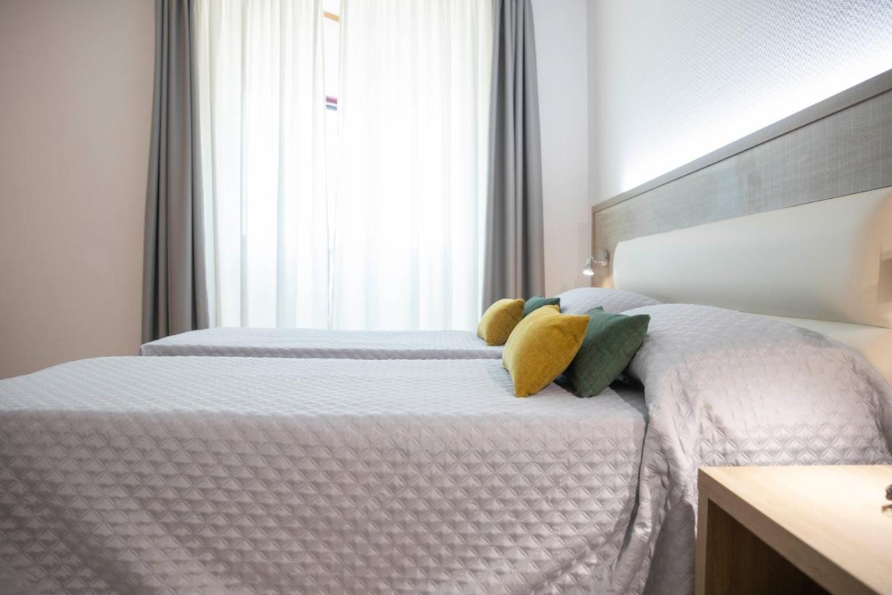 Pegasus Hotel Сасари Екстериор снимка