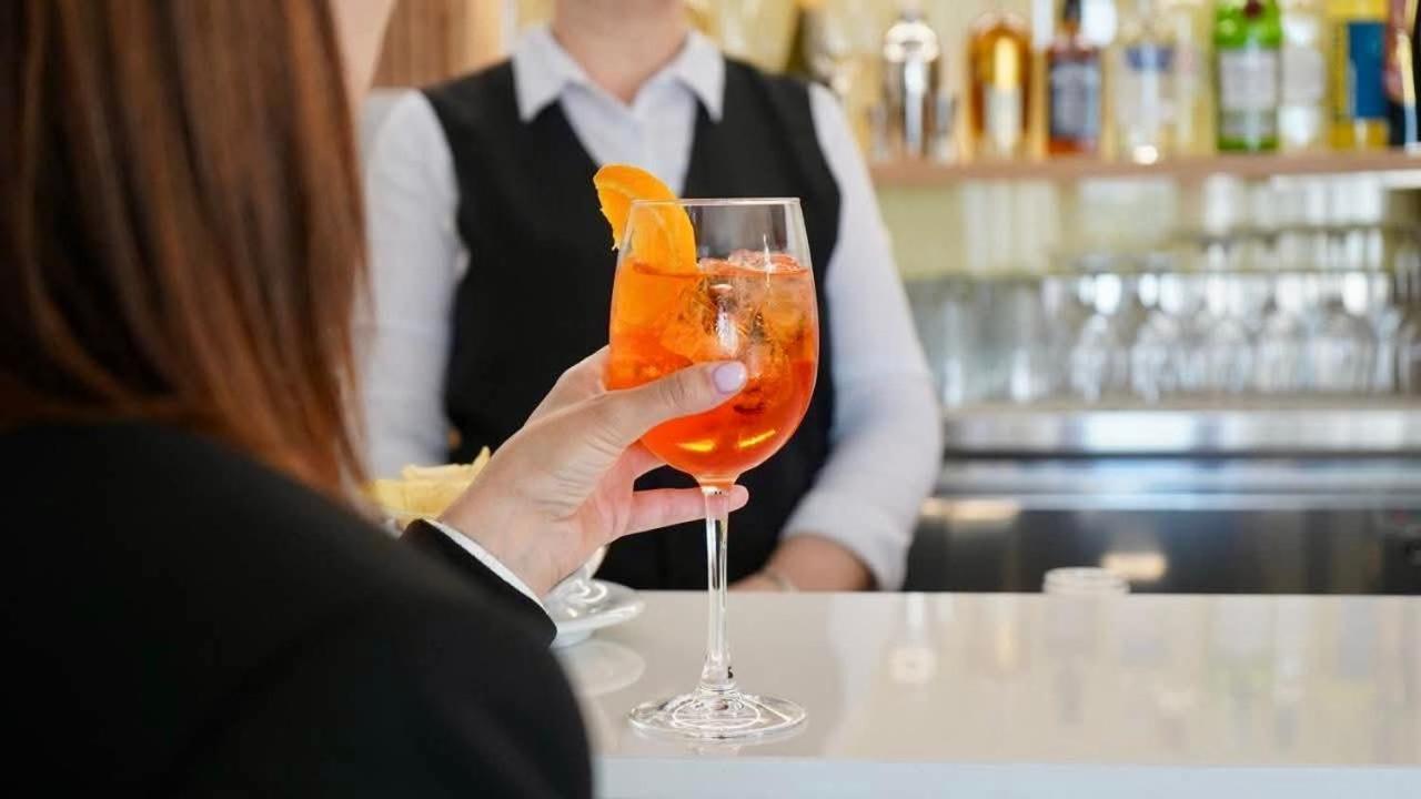 Pegasus Hotel Сасари Екстериор снимка